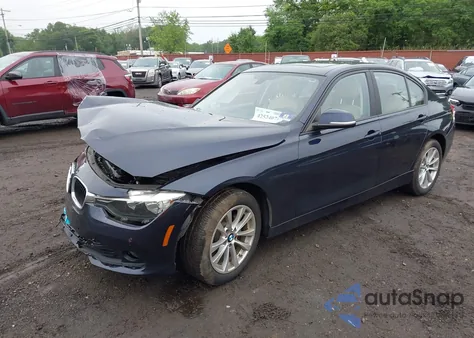 2017 BMW 320I xDrive z USA, uszkodzony, nr VIN WBA8E5G33HNU42803